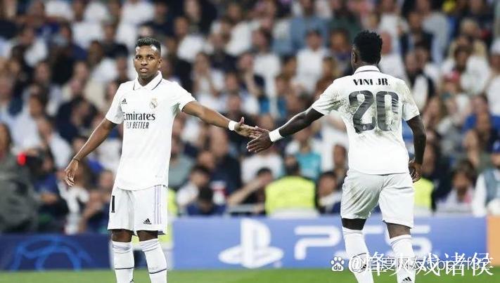 欧冠夺冠赔率：巴萨1赔4.5领跑 皇马利物浦紧追